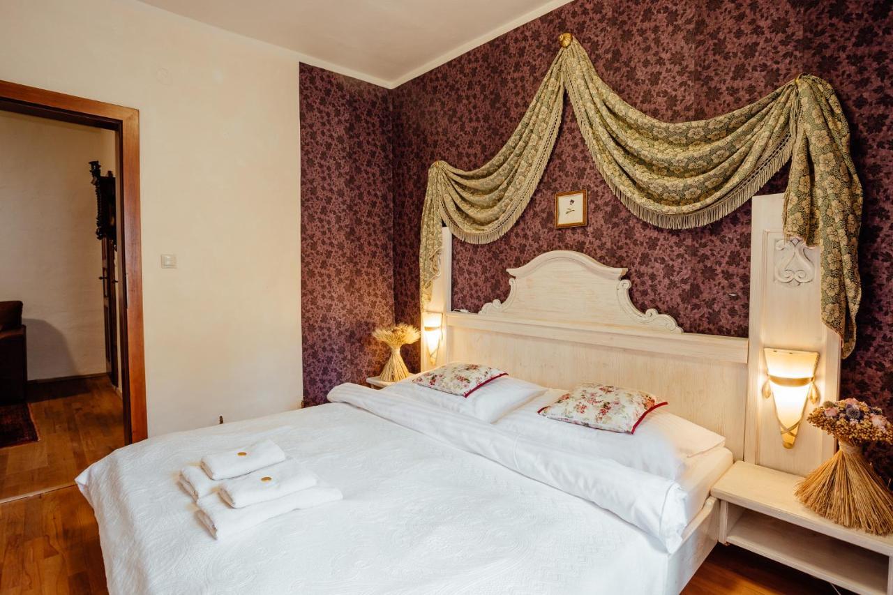 Hotel Barcadam Банска-Штьявница Экстерьер фото